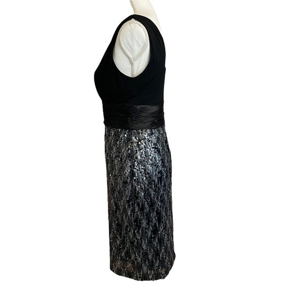 Connected Apparel Sleeveless V-Neck Black and Sequined Cocktail Dress-Size 6 - Picture 3 of 13